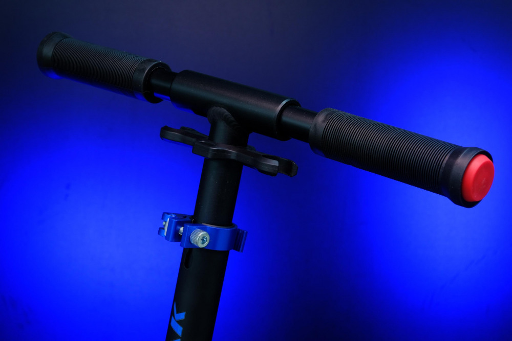 Самокат Lorak ST501, колеса 230/180мм, код 77501